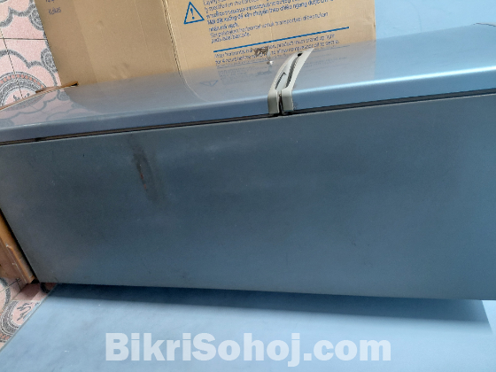 Samsung Double Door Refrigerator বিক্রি করা হবে।